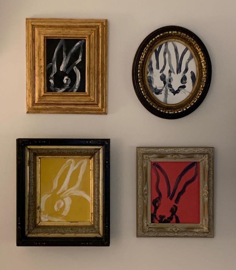 Original inramad abstrakt kaninmålning, handmålad konstverk i rosa och svart, olja, 8x10 träutsmyckad stil i guldgrön ram, modern väggkonst bild 4