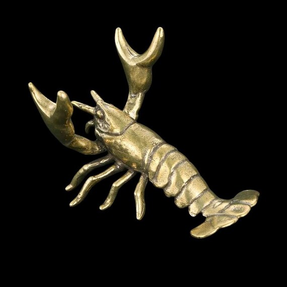 ヴィンテージスタイルの真鍮製ロブスター像：素朴な海岸風インテリア