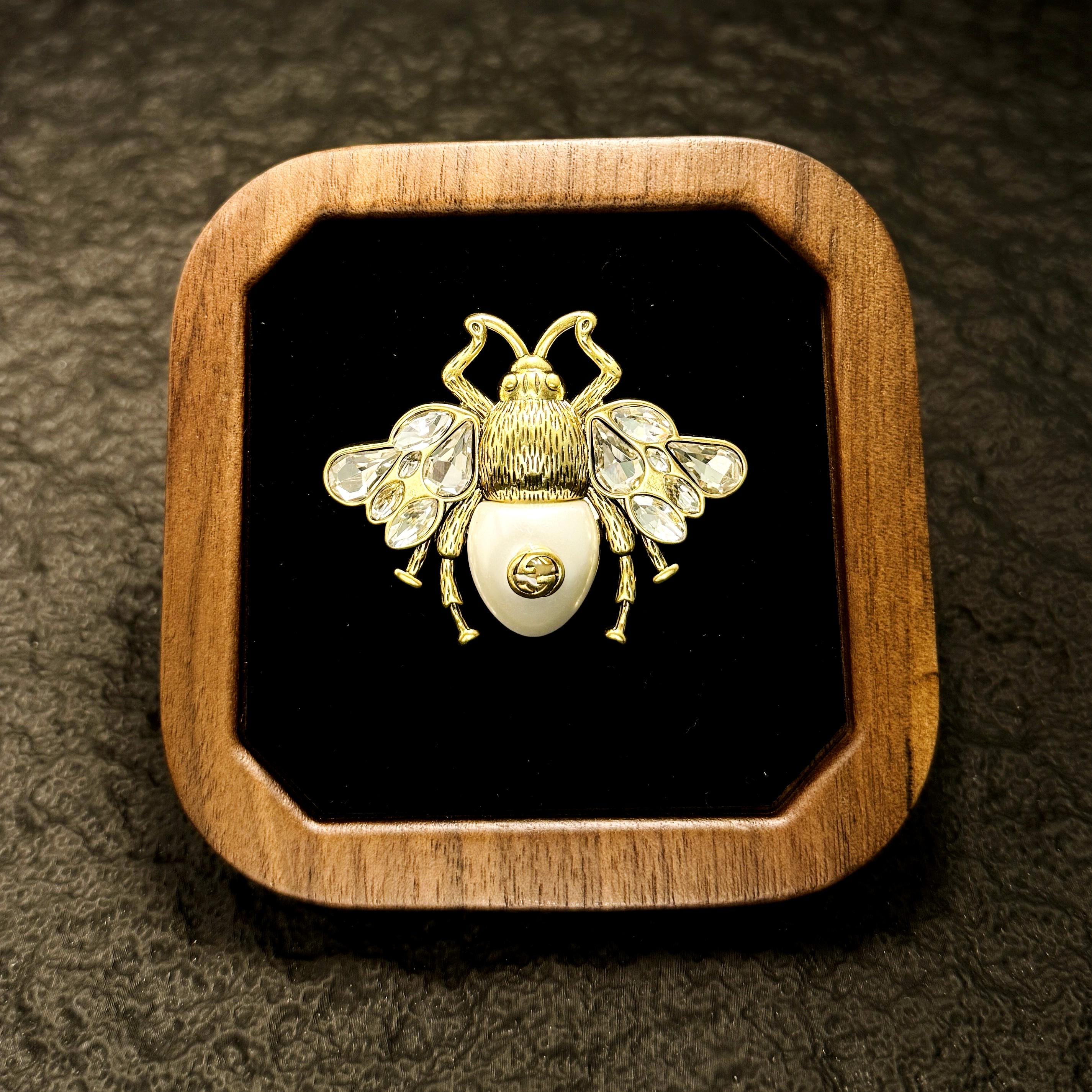 Gucci brooch pin - Etsy 日本