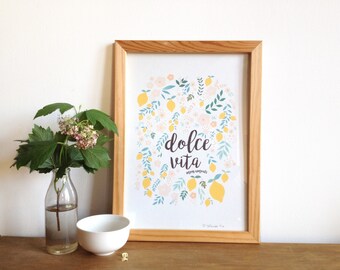 Affiche "Dolce vita, mon amour", illustration de citrons et calligraphie, format A4