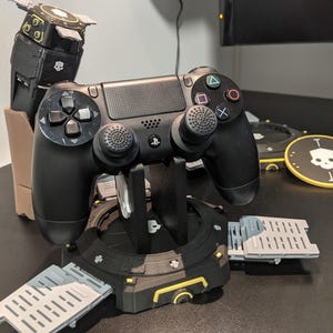 Helldivers Controller Stand | PS4, PS5, PC Gamepad Holder | Desk & Gaming Room Decor | Sci-Fi Gamer Gift | PlayStation Accessory Display image 7