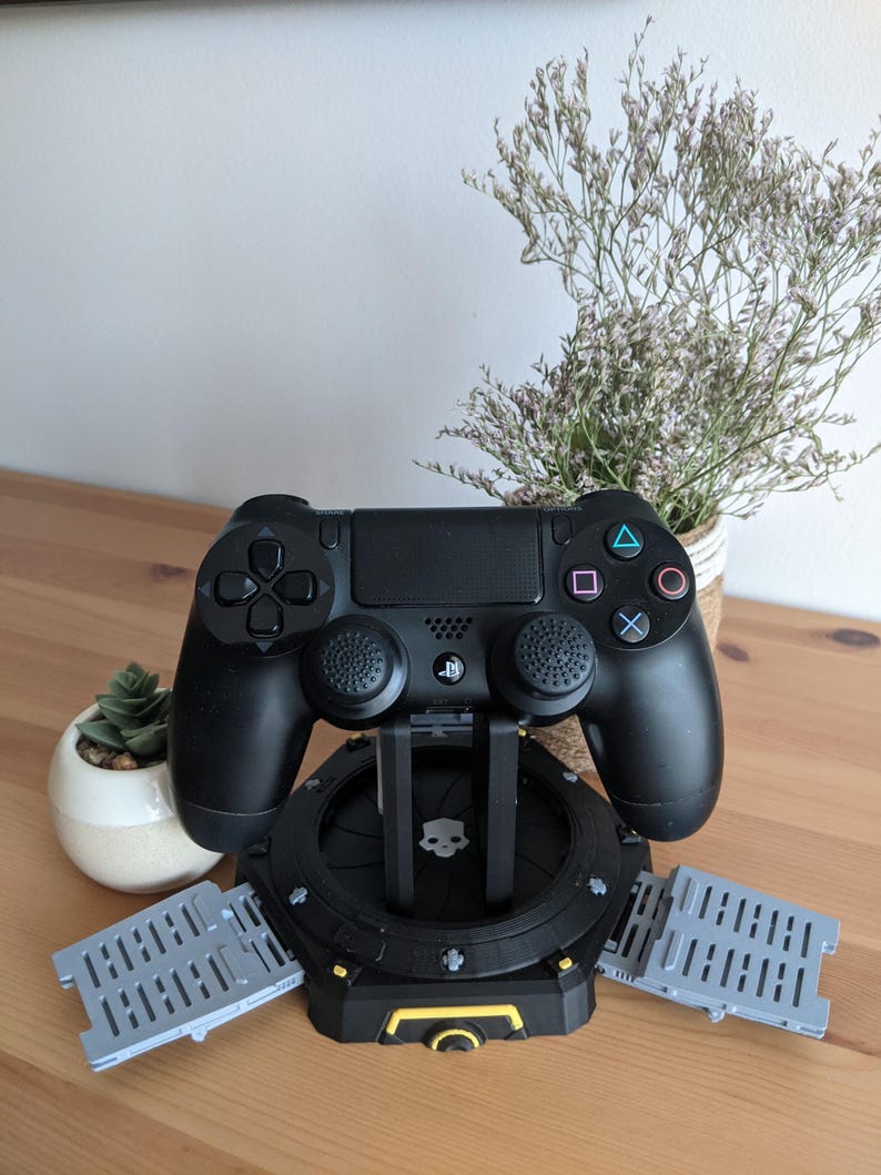 Helldivers Controller Stand | PS4, PS5, PC Gamepad Holder | Desk & Gaming Room Decor | Sci-Fi Gamer Gift | PlayStation Accessory Display image 4