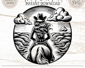 Op de afbeelding: Zwart-wit illustratie van een cowgirl te paard, geplaatst in een cirkelvormig kader. Het ontwerp bevat wolken, een landschap en de tekst "The Fickle Pixel, Instant Download". Geschikt voor t-shirts, mokken en stickers.
