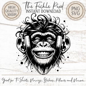 Op de afbeelding: Zwart-wit illustratie van een lachende aap met een koptelefoon. De afbeelding bevat tekst: "The Fickle Pixel INSTANT DOWNLOAD" en "Great for T-Shirts, Mugs, Stickers, Pillows and More."