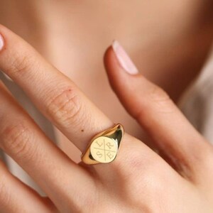 Anillo con sello grabado con inicial, anillo con sello personalizado, anillo con sello de plata, anillo con sello con inicial, anillo con sello de plata esterlina, anillo con sello grabado