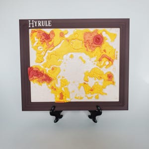 Carte topographique imprimée en 3D Legend of Zelda Breath of the Wild avec cadre décoratif à accrocher personnalisé (9 3/4 po. x 8 1/4 po.)