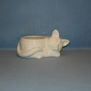 Sleeping Cat Planter, Succulent Planter, Herb Pot, Cactus Planter, White