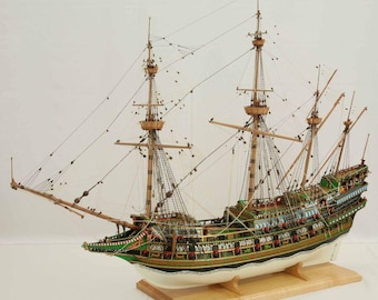 GALLEON 1610 - Wooden Ship Model Assembly Plans: Build Your Own Historic Vessel