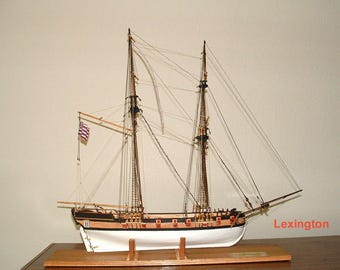 Brig USS Lexington 1777 - Piani di assemblaggio di modelli di navi in legno: costruisci la tua nave storica