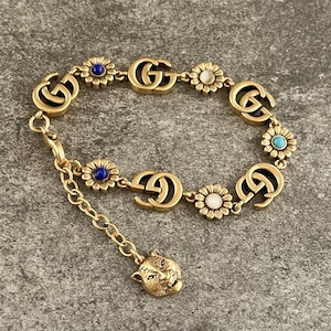 Vintage Delicate Design GUCCI Bracelet To Gift
