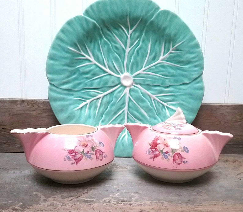 Set of Two Cabbage plates in Vibrant turquoise made by Cabbages designed by Maxera