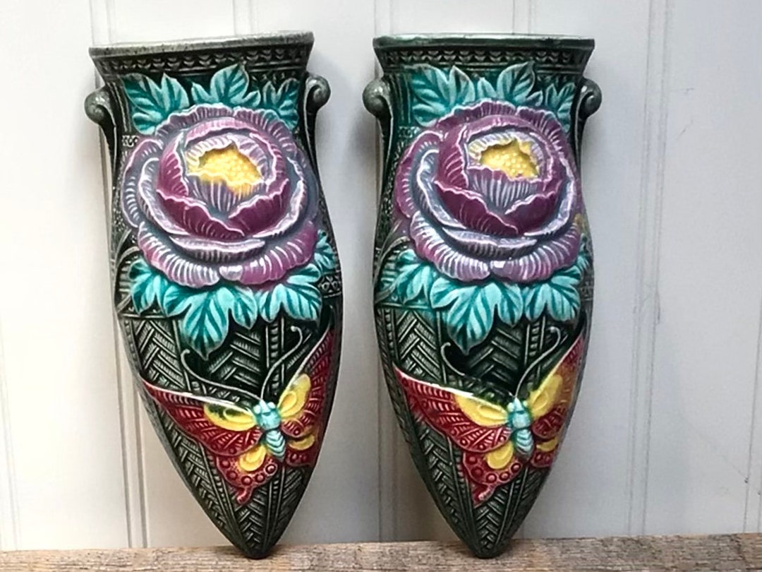 1930s Art Deco Wall Pockets or Vases Made in Japan in Beautiful Floral