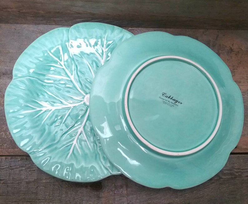 Set of Two Cabbage plates in Vibrant turquoise made by Cabbages designed by Maxera