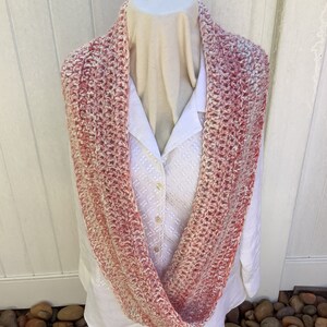 Pink Crochet Infinity Cowl Scarf, Christmas Gift, Holiday Gift, Mobius Scarf, Winter Scarf image 4
