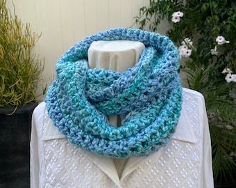 Blue Lavender Infinity Crochet Cowl Scarf, Christmas Gift, Holiday Gift, Mobius Scarf, Winter Scarf
