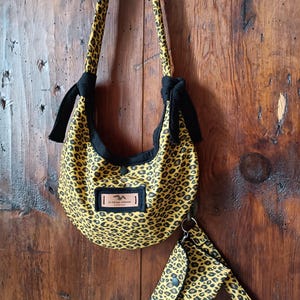 Lot sac à main Tendance LÉOPARD, porte monnaie cartes, dragonne assortis, prix spécial cadeau fête des mères