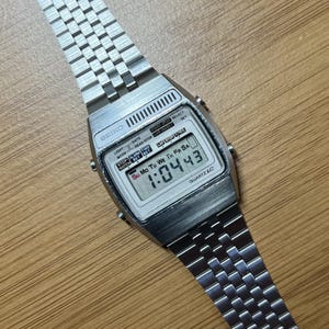 Reloj cronógrafo digital de cuarzo con pantalla LCD Seiko A159-5009 vintage para hombre
