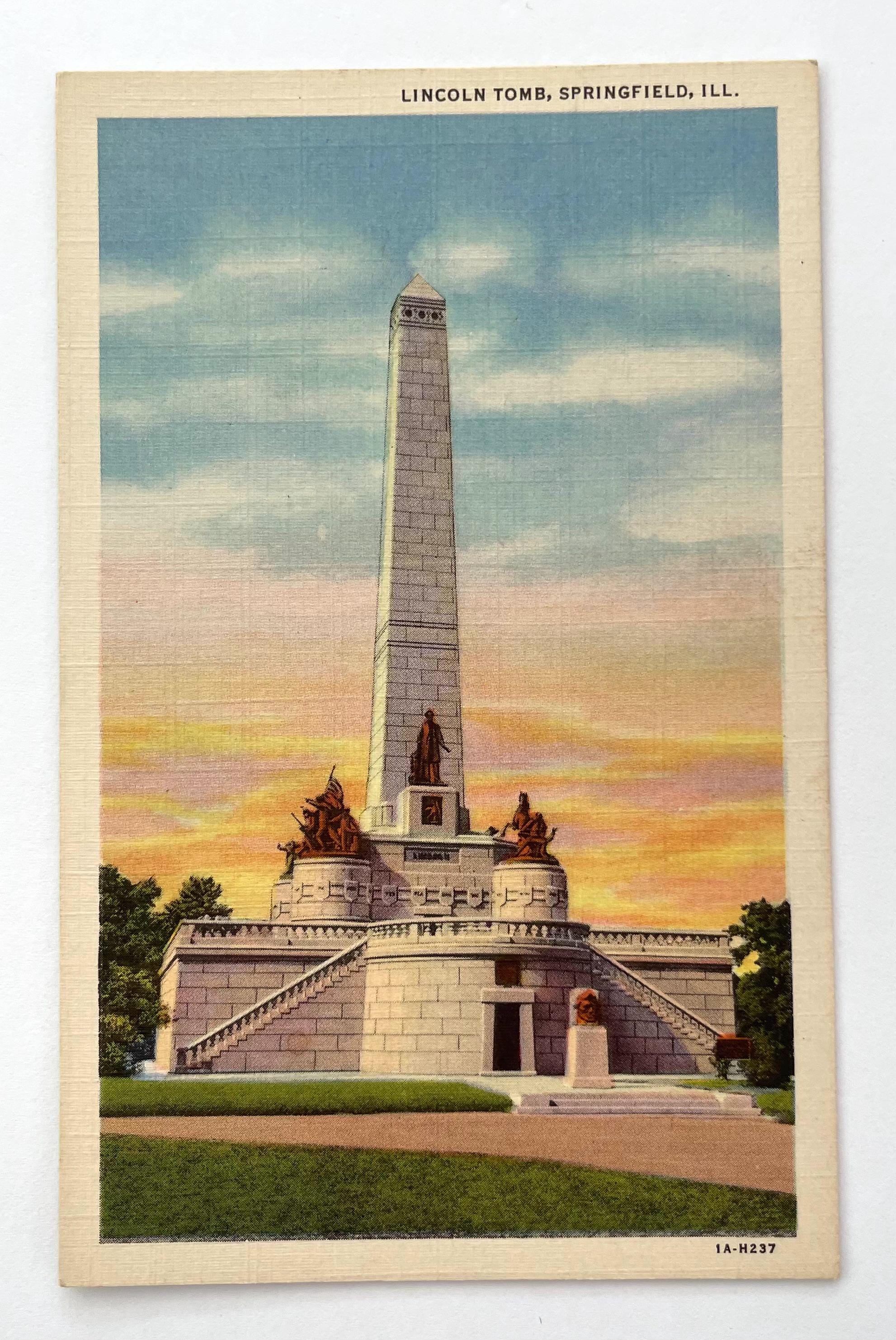 Lincoln Tomb, Springfield, Illinois IL Vintage Linen Postcard