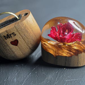 Anniversary -Weddings Keepsakes Handmade Mr. & Mrs. Rustic Wooden Ring Boxes Elegant Jewelry Box for Engagement Ring Band His/Hers Ring Box