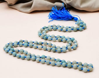 Collar Mala de 108 cuentas de aguamarina natural de 8 mm, rosario de aguamarina anudado a mano, Japa Mala de meditación, collar de yoga con piedras preciosas azules.