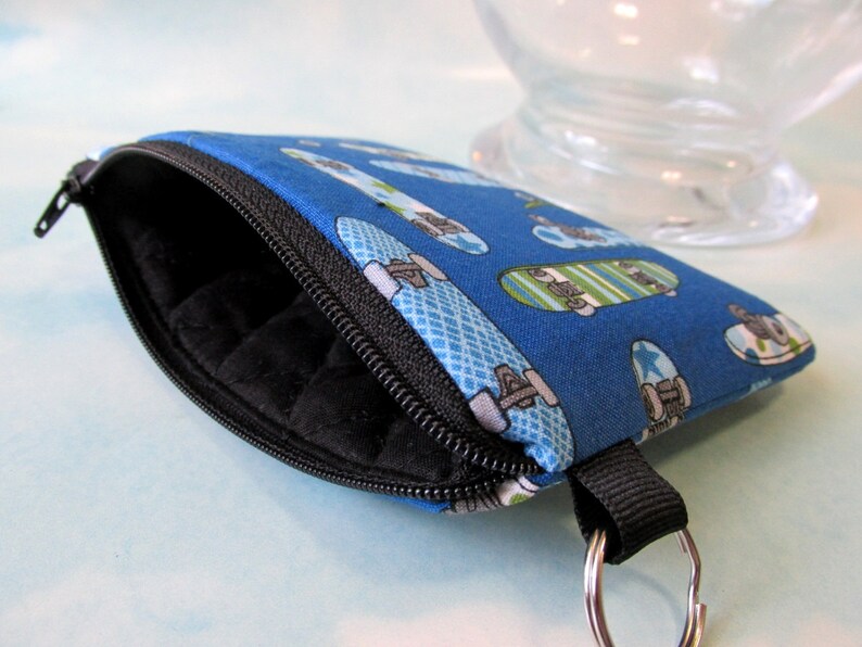 Small skateboards in blue Ready to ship! Handmade small pouch with zipper and key ring Crayon holder|Back to school Small toy storage