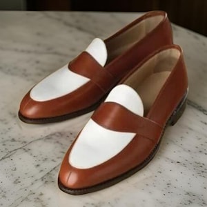 Handmade Men&#39;s Two-Tone Leather Loafers – Premium Formal Shoes