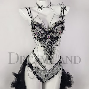Dreamy Butterfly 2PC Rave Outfit, Party Dress, Festival Outfit, Handmade Crystal Gems Bra Set, Personalized EDM Clothing for Women