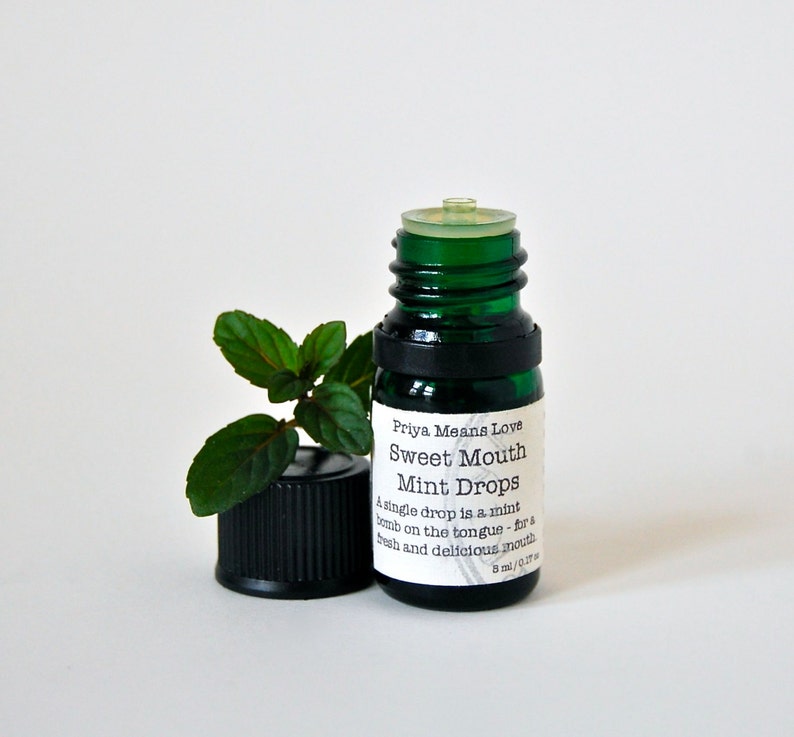 Sweet Mouth Mint Drops a potent pocket-sized organic liquid breath freshener in a supercute green glass bottle 5 ml dropper bottle image 2