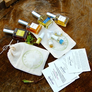 Natural Perfume Cologne sample set fresh organic unisex fragrances 1 ml samples in a muslin bag image 5