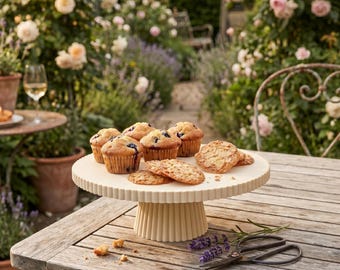Ribbed Cake Stand / Cookie Platter – Modern Dessert Display in 3 Sizes