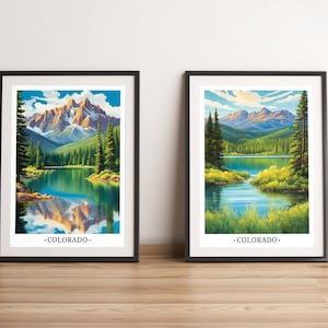 Peut inclure: Deux impressions encadrées de paysages pittoresques avec des montagnes, des arbres et un lac. Les deux impressions portent le texte "COLORADO." en bas.
