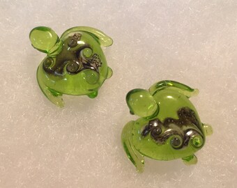 SeaTurtle Beads - Green Glass Turtle Bead Pair - Art Glass - Floral Organic Artglass - TurtleBeads Studio - Artisan Flamework Canada