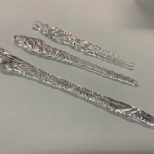 Icicles (Set of 3 icicles) - Glass Ornament - Clear Glass Icicle - Turtle Beads Studio - Artisan Glasswork - Canada - Christmas Decoration