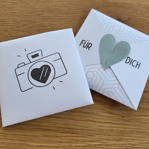 Sobre Corazón Verde | Sobre para fotos y recuerdos | Embalaje de regalo de vale en efectivo | Incluye plantillas de Canva personalizables