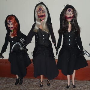 Originelles Resin 8 inspiriertes Dimitrescu Sisters Puppenset