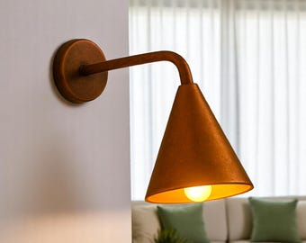 Vintage Copper Wall Sconce: Outdoor Light Fixture