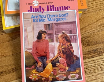 Vintage 1980s Childrens Book, Are You There God Its Me Margaret by Judy Blume 1986 Pb Dell Yearling