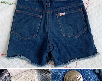 Size 7 Vintage Girls Jean Shorts, B'Gosh High Waist Cut Off Denim Shorts Union Label EXC