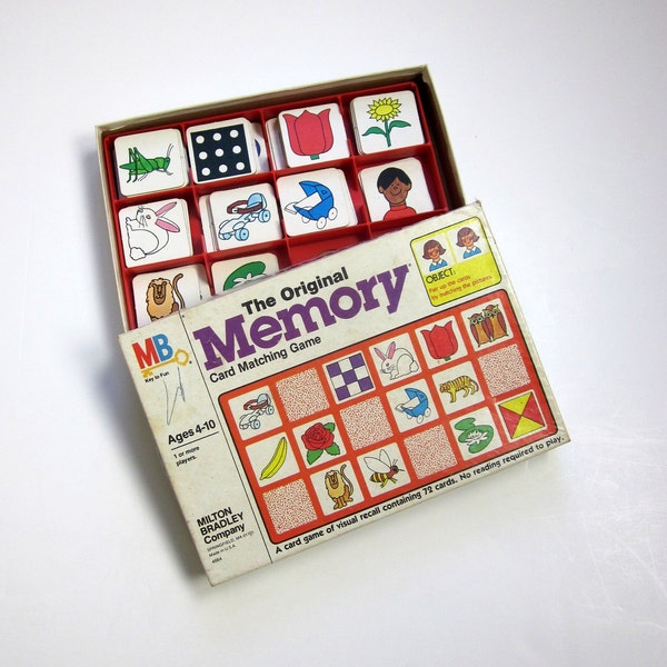 Milton Bradley MEMORY Game 1980 / Complete