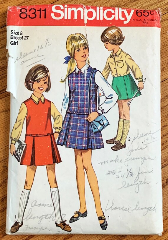 Vintage 1960s Sewing Pattern Size 8 