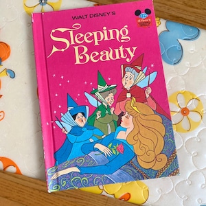 Vintage 1974 Sleeping Beauty Hardcover: Disney's Wonderful World of Reading Classic Fairy Tale Book