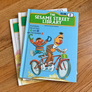 Vintage 1978 Sesame Street Library Volume 2: Featuring Letters C and D and Number 2 - Educational Children&#39;s Book (Hardcover)