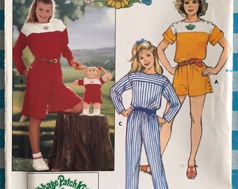 Size 7-8-10 Girls Jumpsuit and Outfit for Cabbage Patch Doll, Butterick 3085 UNCUT, Vintage 1980s Sewing Pattern