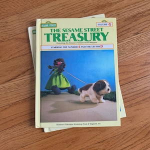 Vintage 1983 Sesame Street Treasury Vol. 4: Featuring Number 4 & Letter D - Educational Children&#39;s Book