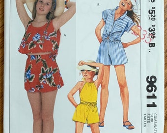 Size 7 8 10 Girls Top and Shorts McCalls 9611 FF, Vintage 1980s Sewing Pattern