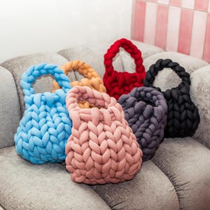 Chunky Knit Handbag – EggBag