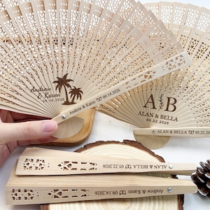 Personalized Fans Wedding Guest Favor/Wedding Gift Wooden Fans/Rustic Wedding Ceremony Fans/Sandalwood Hand Fan/Bridesmaid Gifts Fan in Bulk