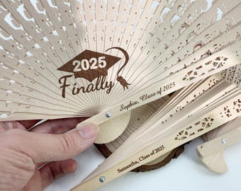 Afstudeerbedankjes handwaaiers in bulk/afstudeerprogramma fans voor klas 2025/gepersonaliseerde fans voor afgestudeerden/afstudeerbedankjes/huwelijkscadeaus