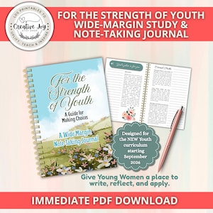 Può includere: Un diario di studio rilegato a spirale intitolato "For the Strength of Youth" con una copertina blu con un paesaggio e dettagli floreali. Il diario è aperto per mostrare pagine a righe e testo. Una penna rosa è appoggiata sulle pagine aperte.