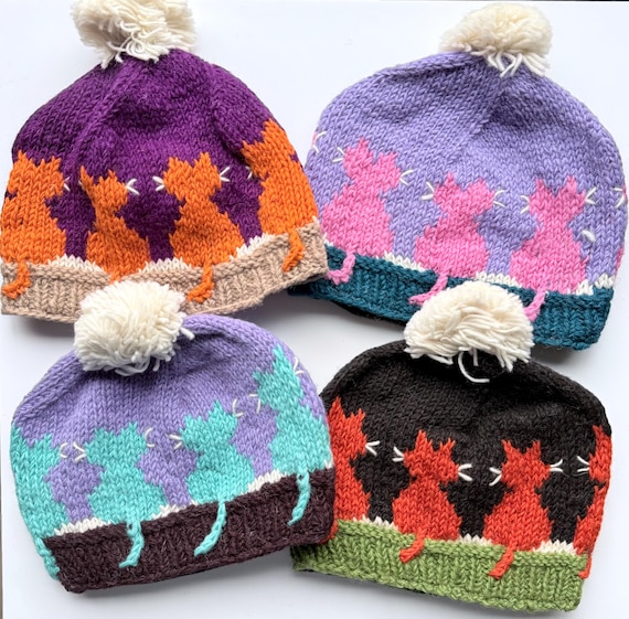 Cat Design Hand Knit Wool Beanie With Fleece Lining, Unisex  display picture 2